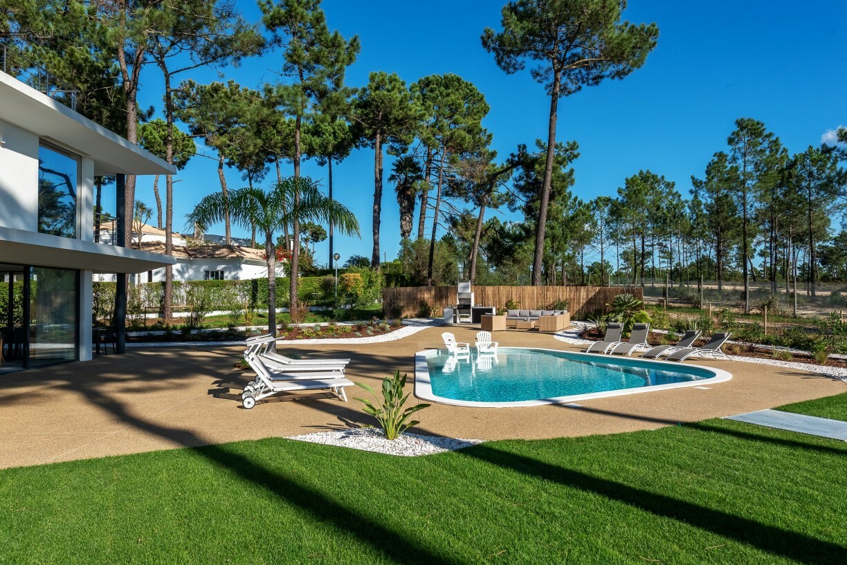 Villa Ypsilon Eagles Photo