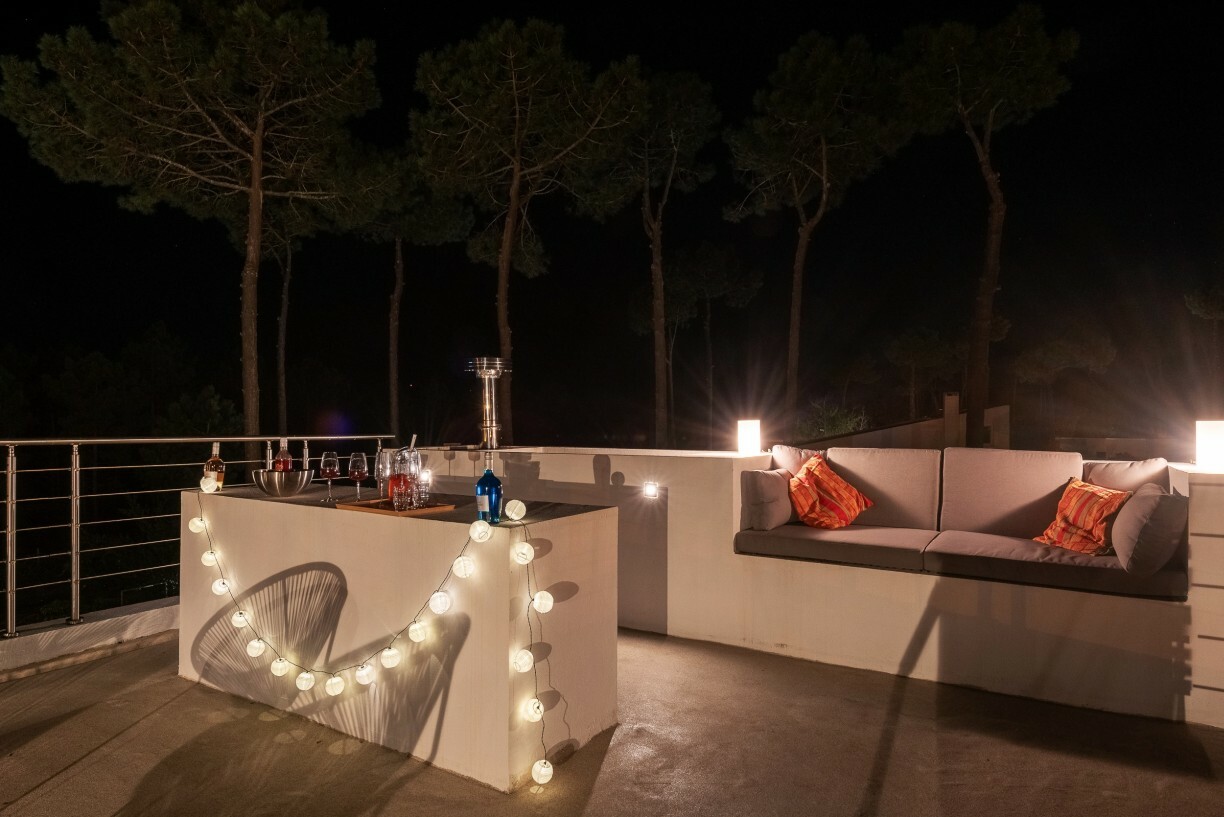 Villa Ypsilon Eagles Photo