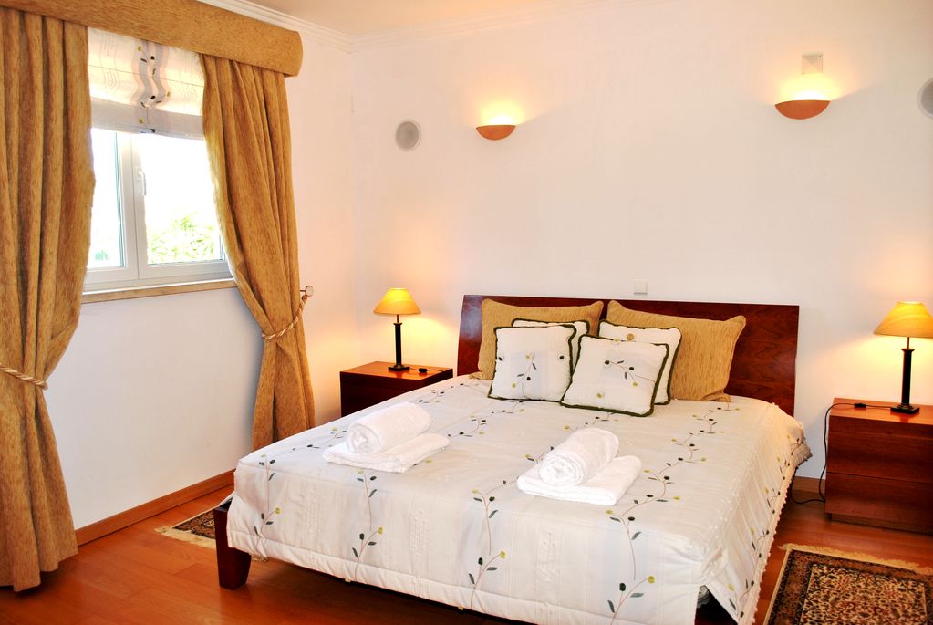 Villa Pineside Green Photo