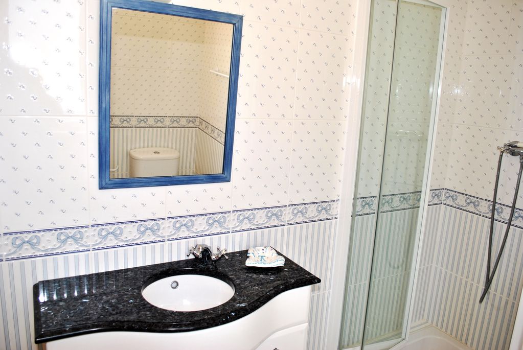 Villa Pineside Green Photo